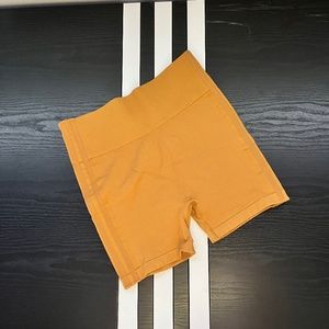 IVY PARK DRIP 2 shorts